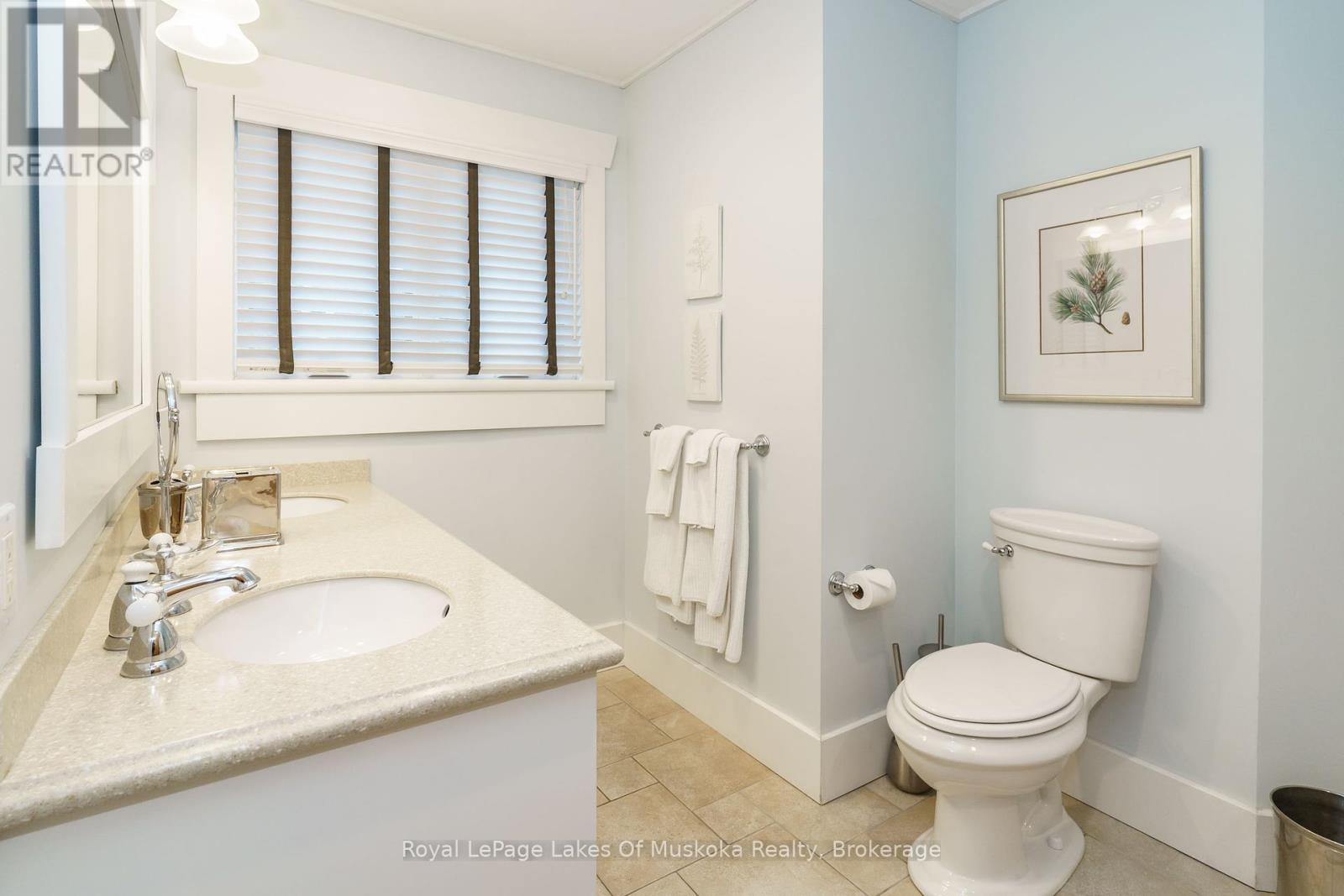 Villa 1 Week 9 - 1020 Birch Glen Road, Lake Of Bays (Mclean), ON