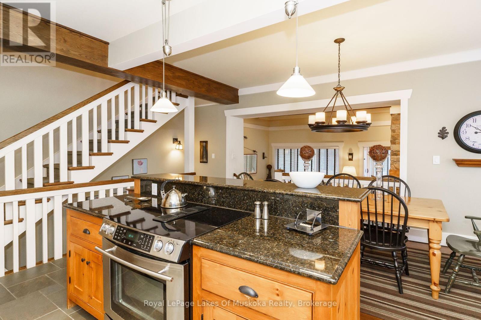 Villa 1 Week 9 - 1020 Birch Glen Road, Lake Of Bays (Mclean), ON