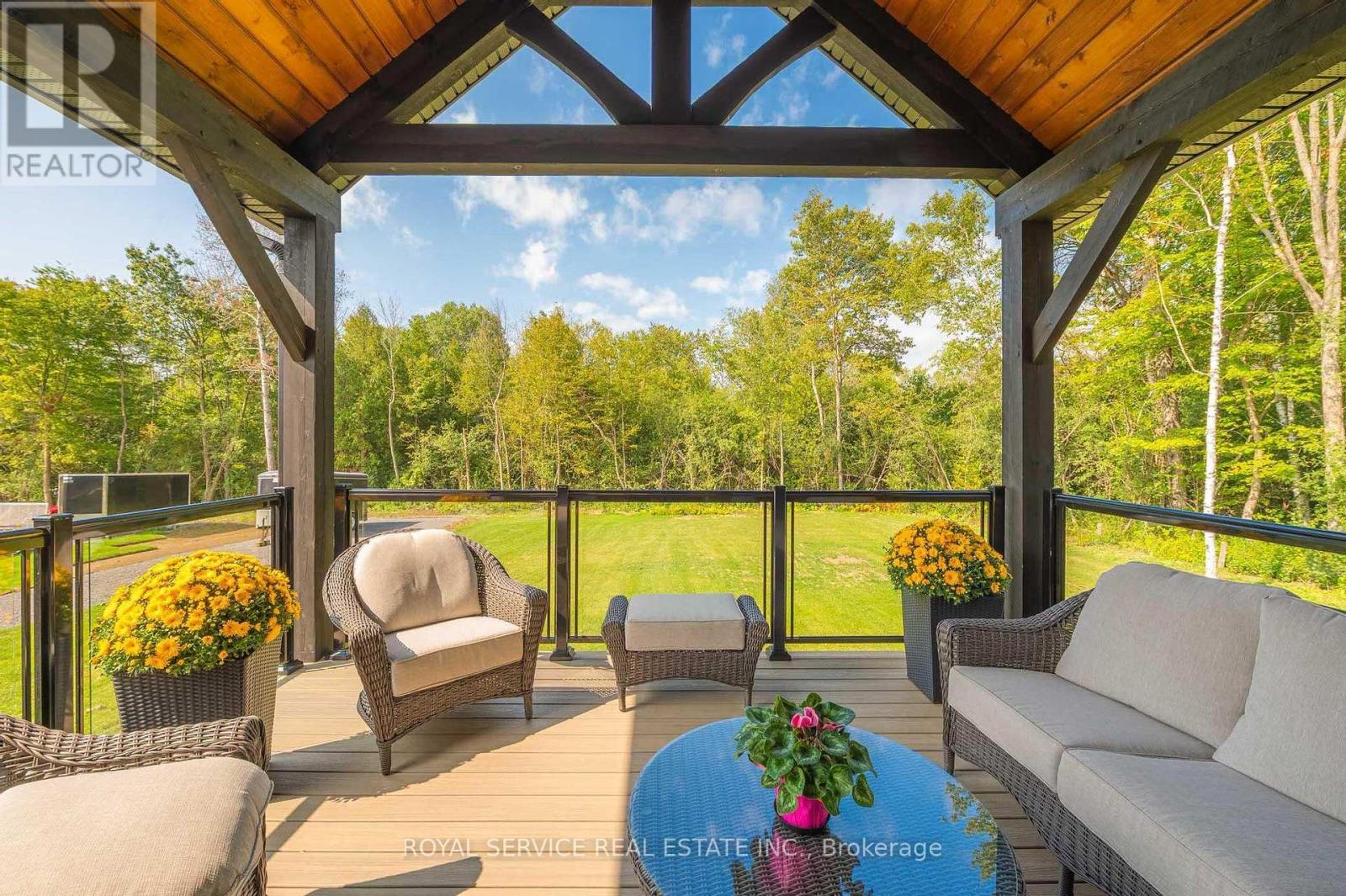 137 Ridgeline Drive, Alnwick/Haldimand (Grafton), ON - Outdoor With Deck Patio Veranda With Exterior