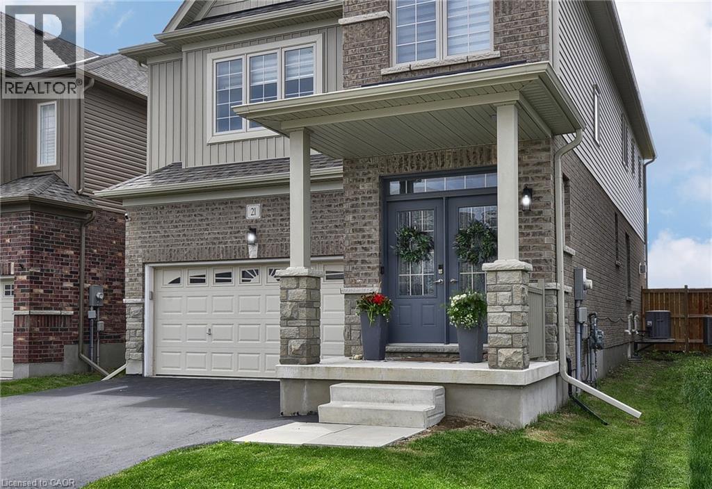 21 Gourlay Farm Lane, Ayr, ON - Outdoor