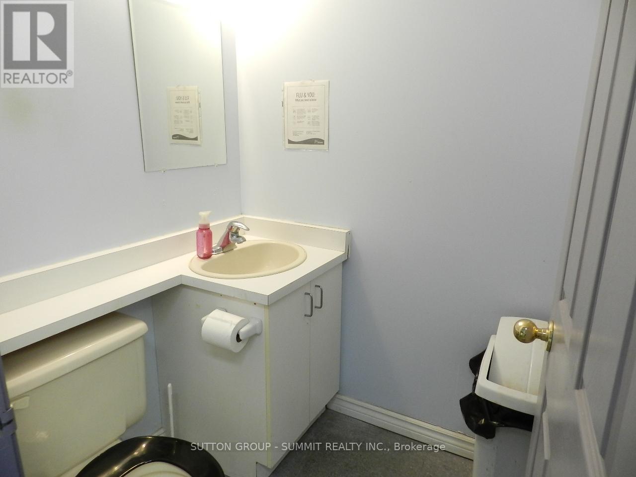 211 - 2601 Matheson Boulevard E, Mississauga, ON