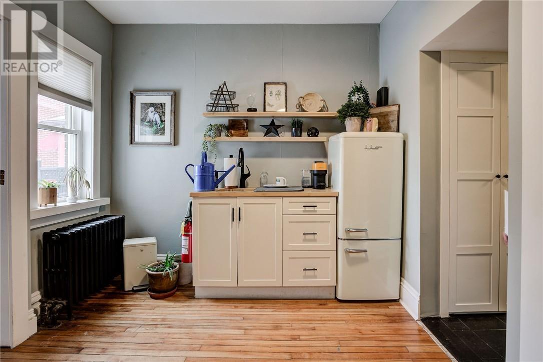 274 Douglas Street, Sudbury, ON - Indoor Photo Showing Other Room