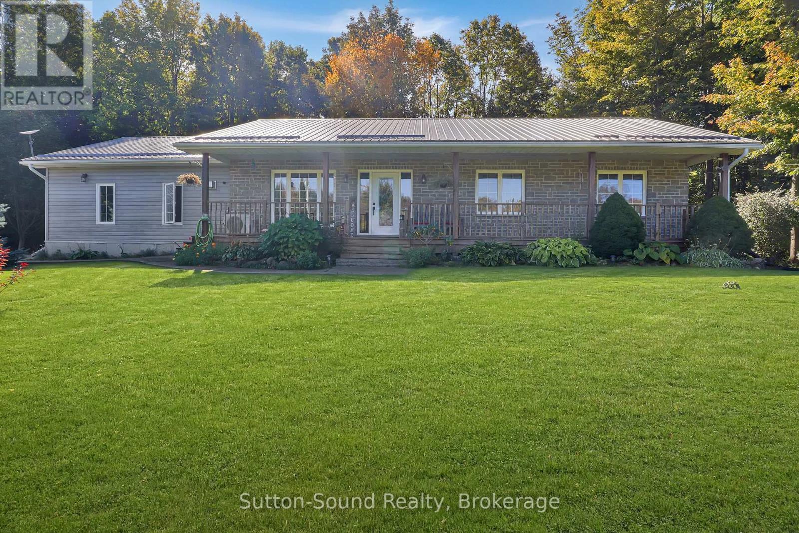 462434 Concession 24 Concession, Georgian Bluffs, ON - Outdoor With Deck Patio Veranda