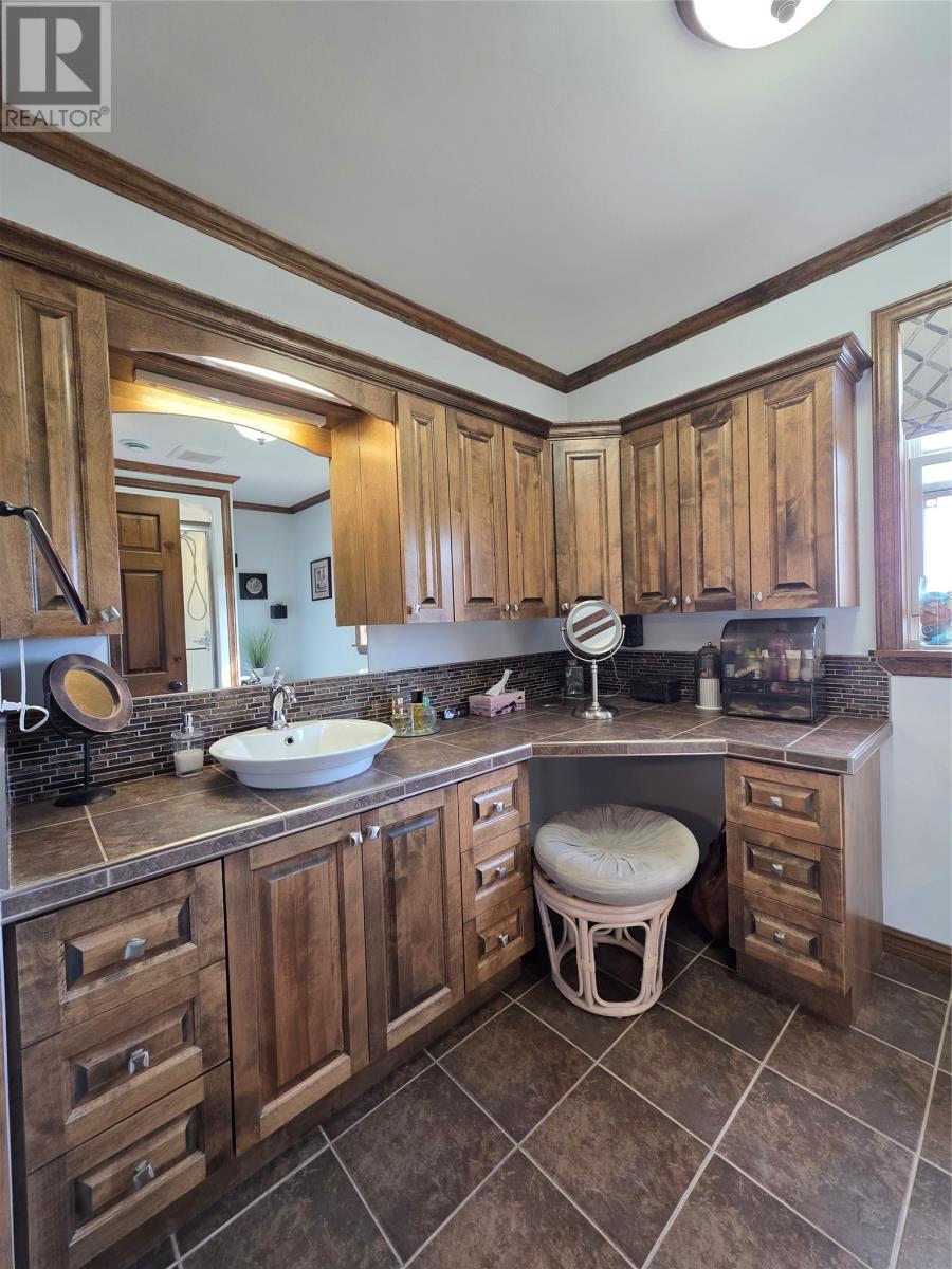 19 Raymond Heights, Corner Brook, NL - Indoor Photo Showing Bathroom