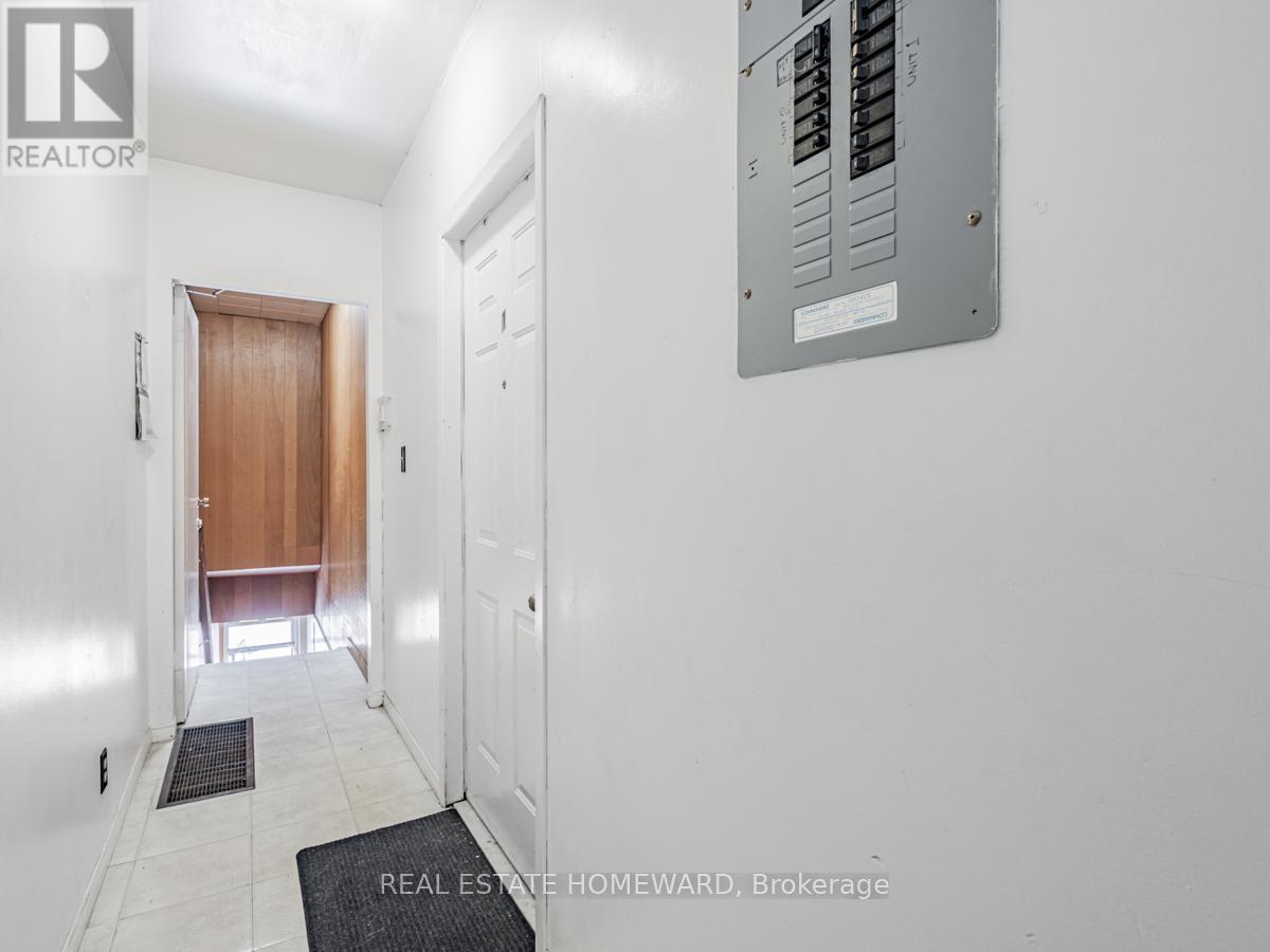 2438 Danforth Avenue, Toronto, ON