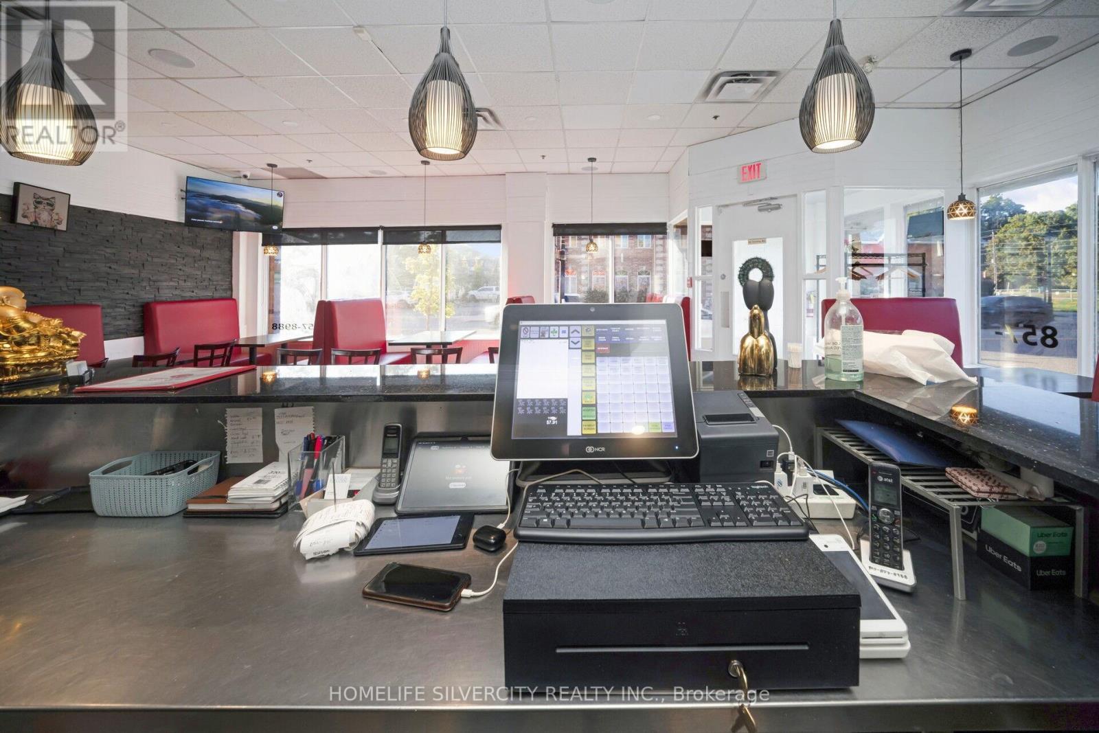 15 - 18 King Street E, Caledon, ON