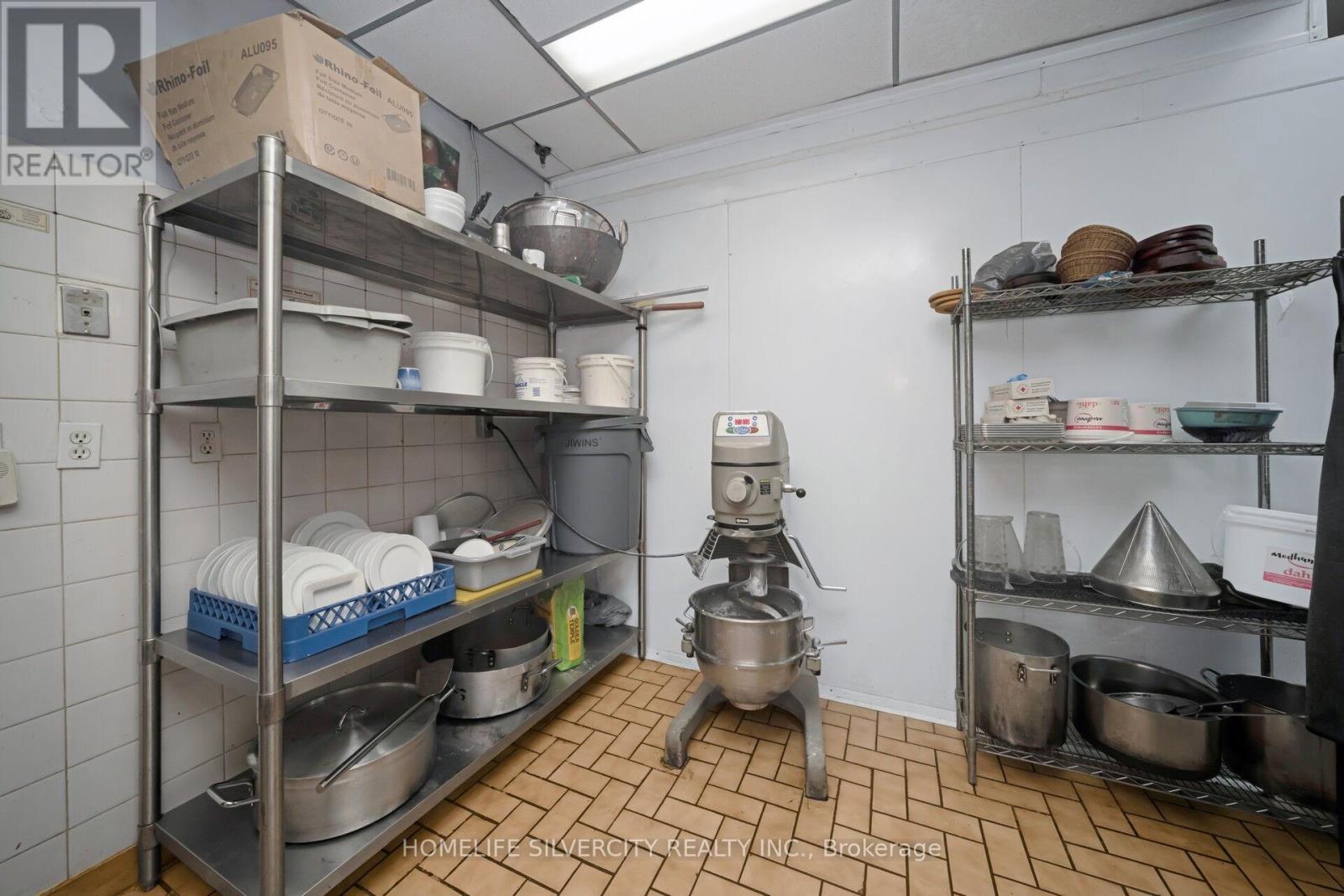 15 - 18 King Street E, Caledon, ON