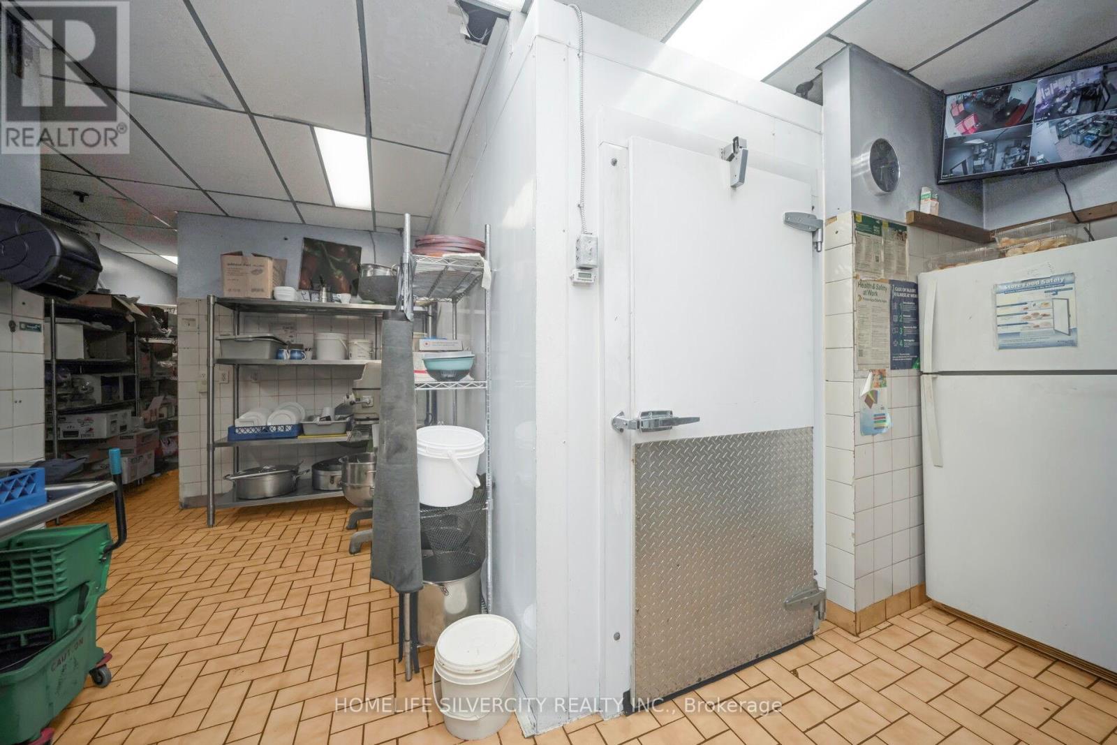 15 - 18 King Street E, Caledon, ON