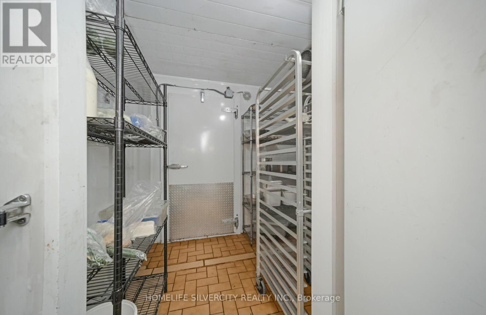 15 - 18 King Street E, Caledon, ON