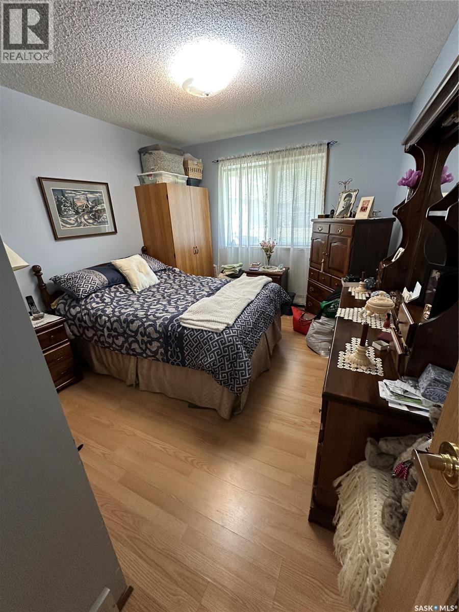 12 5004 5Th Street, Rosthern, SK - Indoor Photo Showing Bedroom