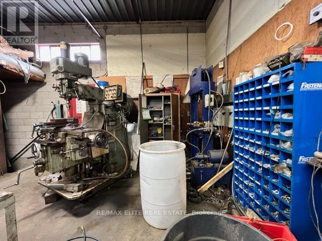 42 Kevco Place, Kitchener, ON