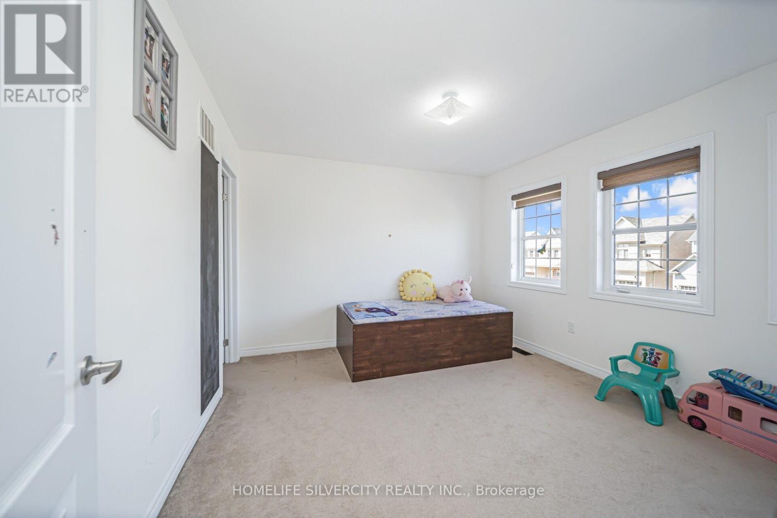 366 Porter Drive, Woodstock, ON - Indoor