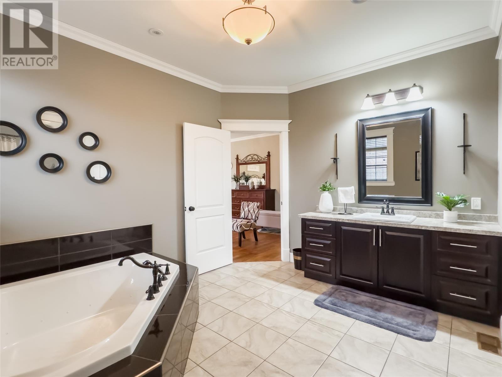 17 Dock Point Street, Marystown, NL - Indoor Photo Showing Bathroom
