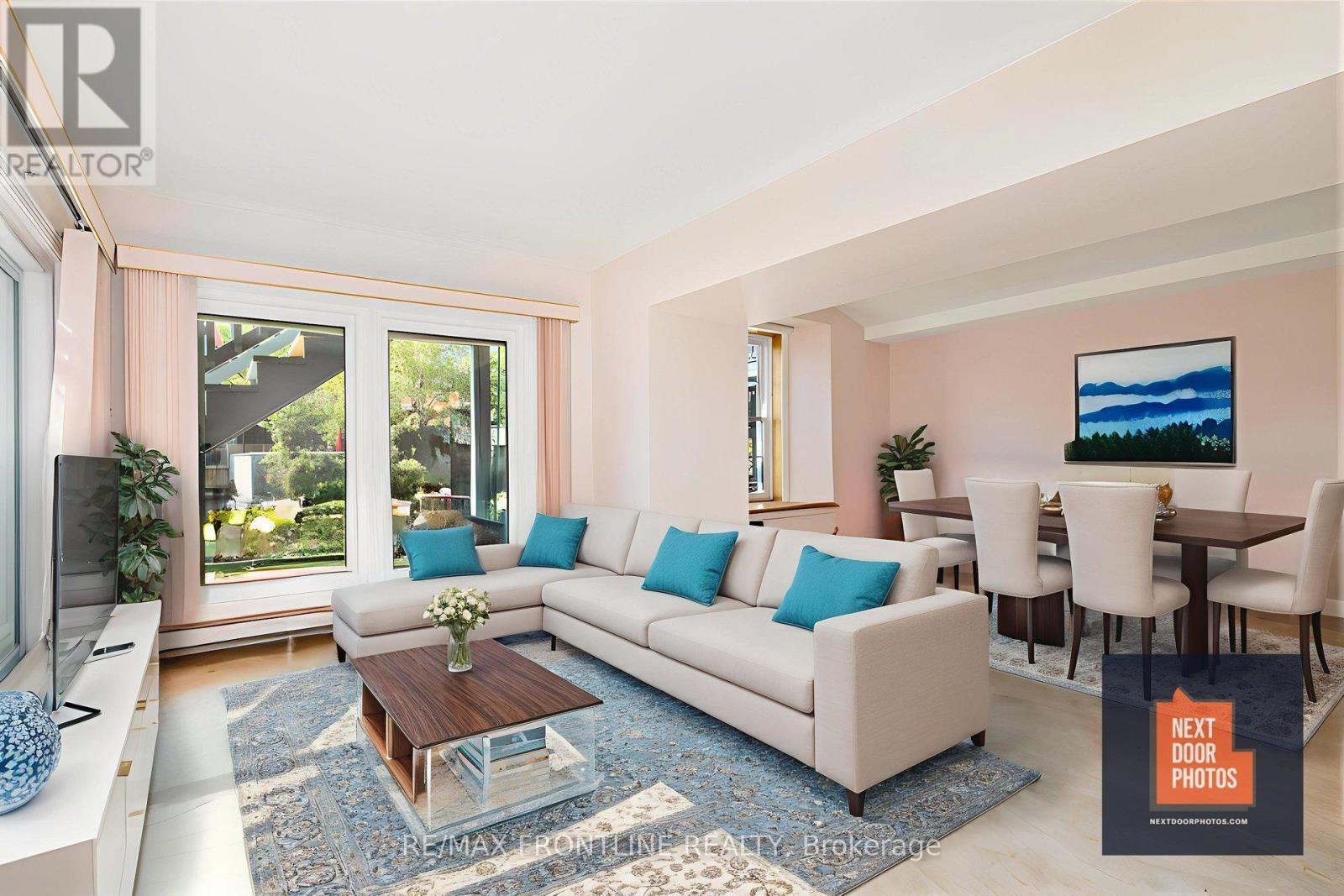 1 - 19 Main Street, Westport, ON - Indoor Photo Showing Living Room