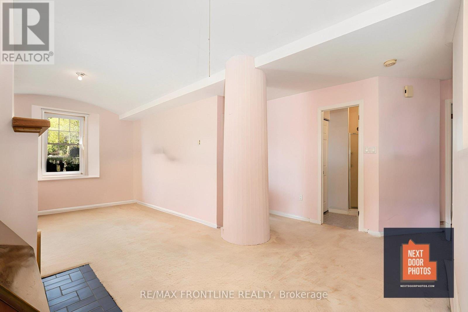 1 - 19 Main Street, Westport, ON - Indoor Photo Showing Other Room