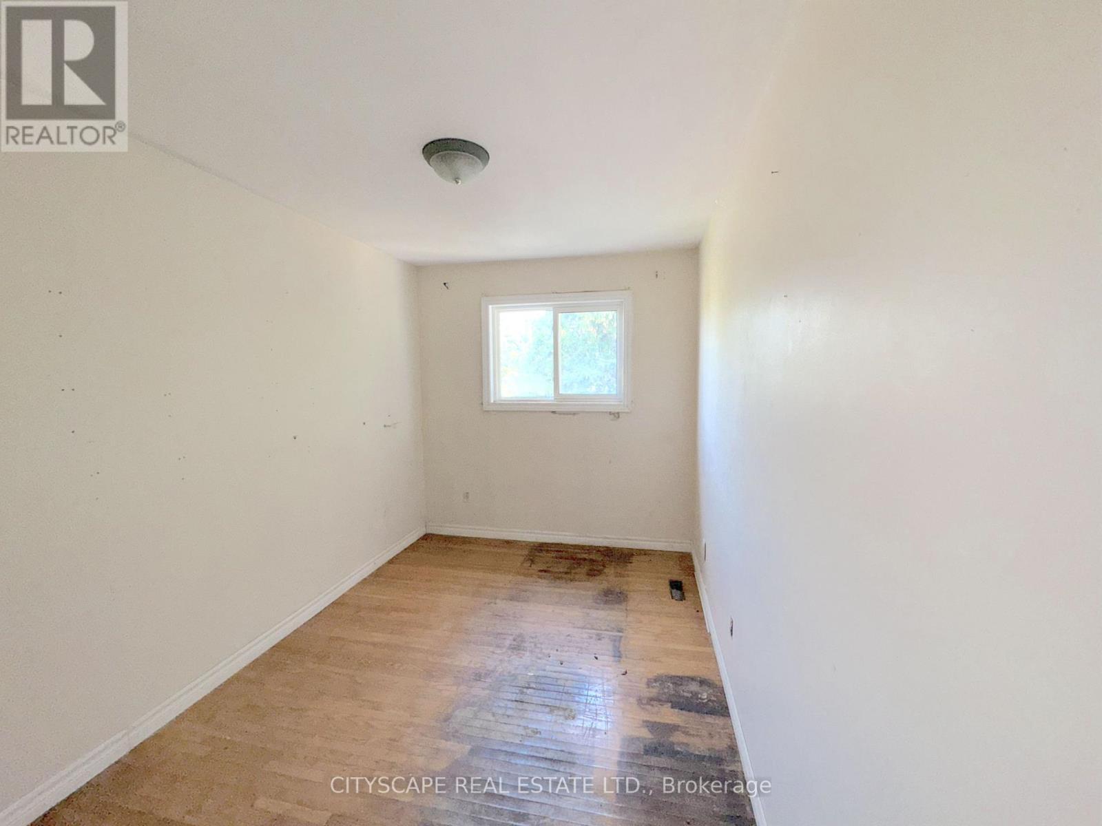 Bedroom #34 - 2368 Gareth Road, Mississauga, ON - Indoor Photo Showing Other Room