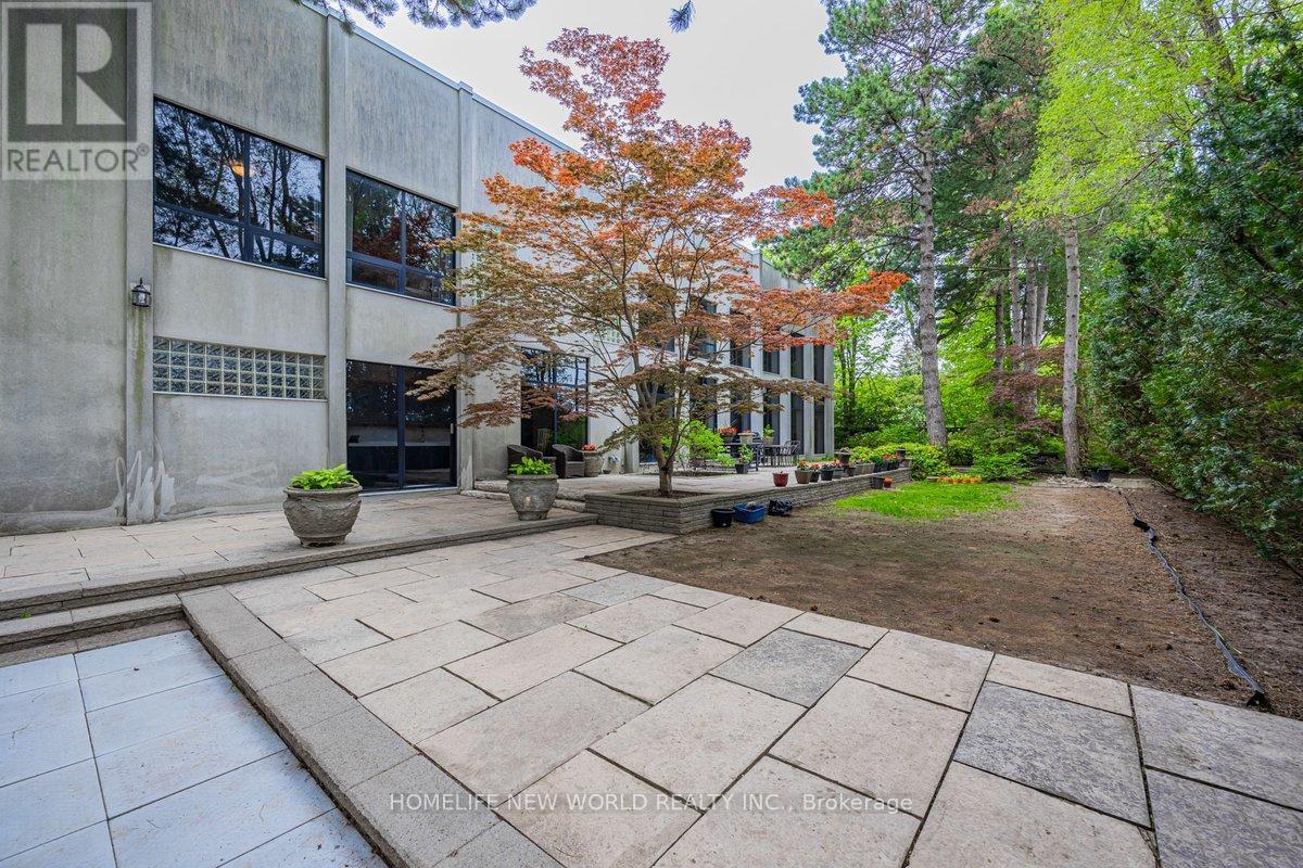 5 Abrams Place, Toronto, ON - Outdoor