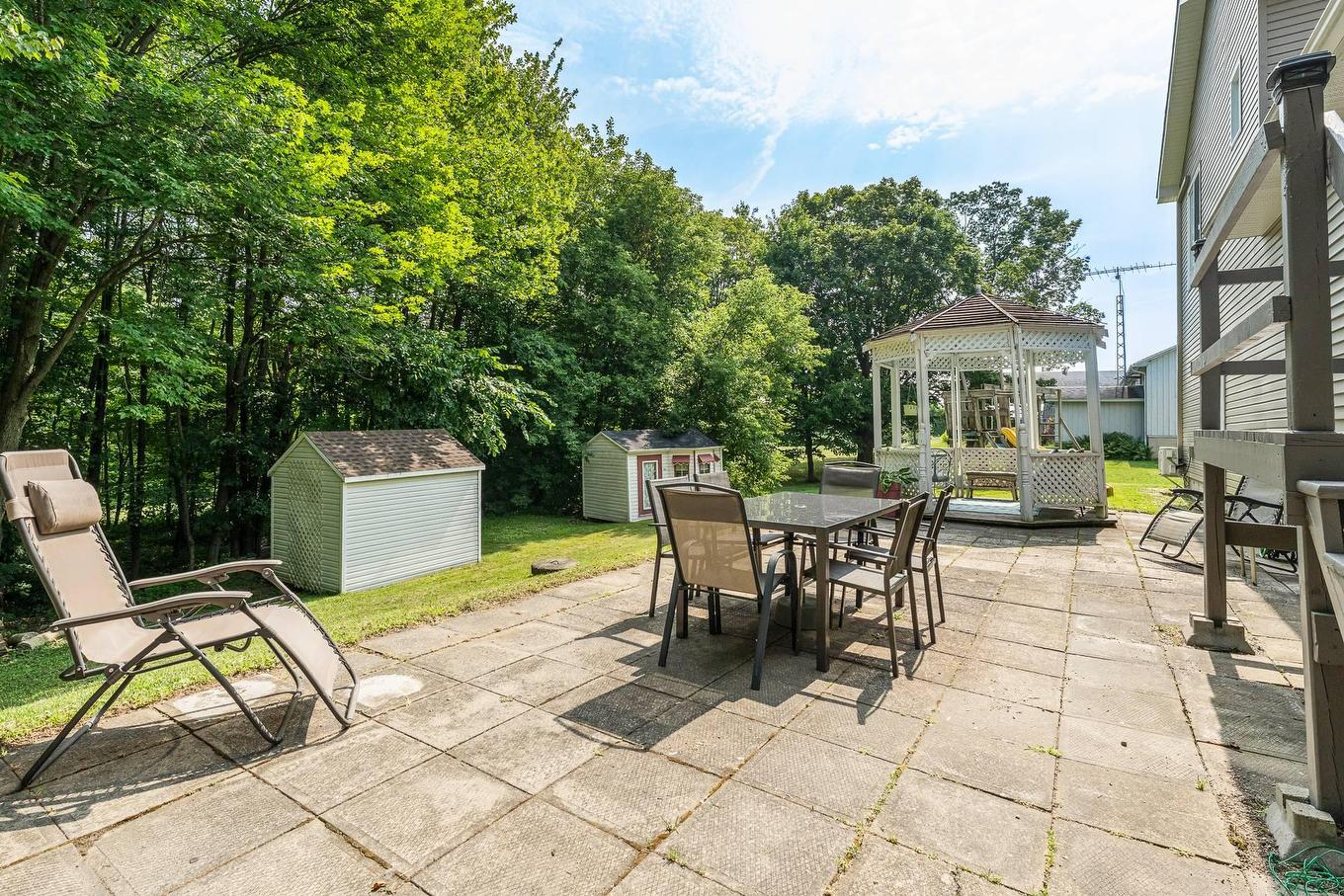 Cour - 35 Rue Bergeron E., Granby, QC - Outdoor