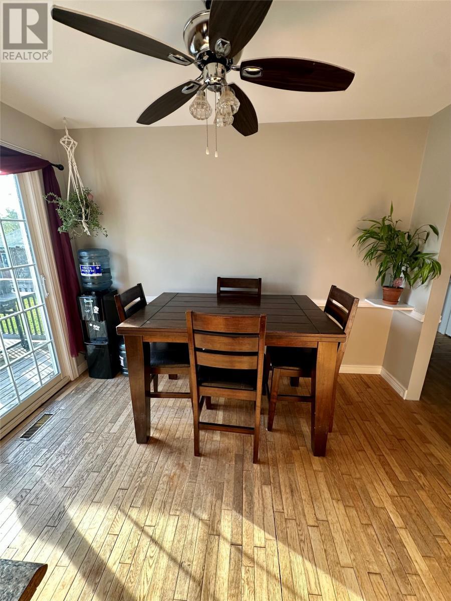 274 Main Road, Lark Harbour, NL - Indoor Photo Showing Dining Room