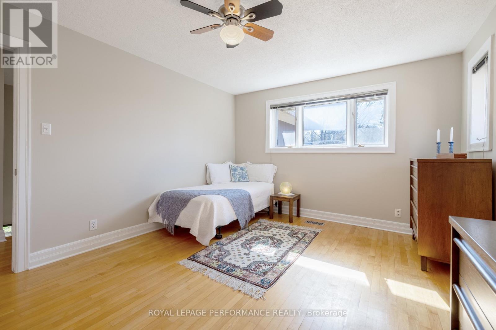 55 Delong Drive, Ottawa, ON - Indoor Photo Showing Bedroom