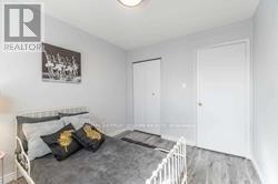 145 Chestnut Street N, Cambridge, ON - Indoor Photo Showing Bedroom