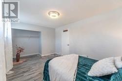 145 Chestnut Street N, Cambridge, ON - Indoor Photo Showing Bedroom