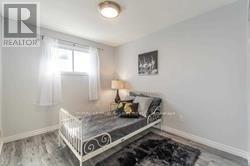 145 Chestnut Street N, Cambridge, ON - Indoor