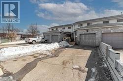 145 Chestnut Street N, Cambridge, ON - Outdoor