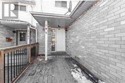 145 Chestnut Street N, Cambridge, ON - Outdoor