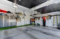 Garage -