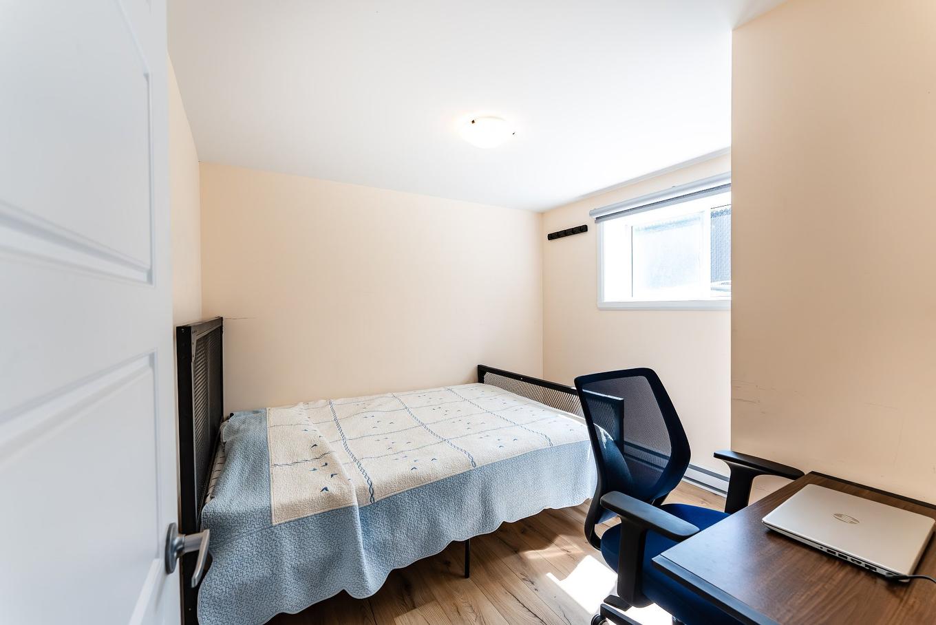 Bedroom - 1117 Rue Touchette, Saint-Jérôme, QC - Indoor Photo Showing Bedroom