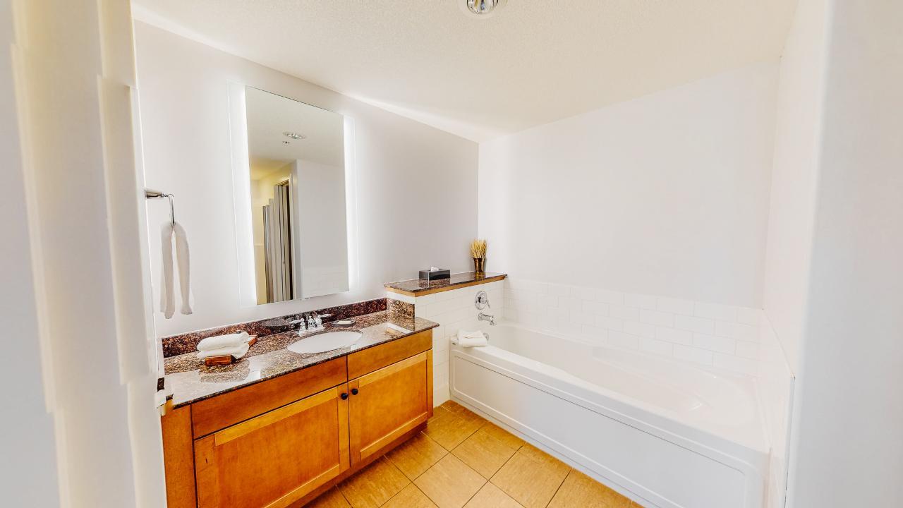 128C-1200 Rancher Creek Road, Osoyoos, BC - Indoor Photo Showing Bathroom