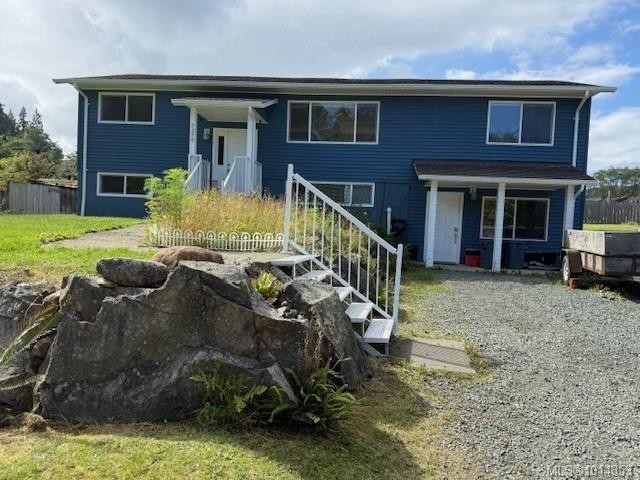 7370 Thunderbird Way, Port Hardy, BC