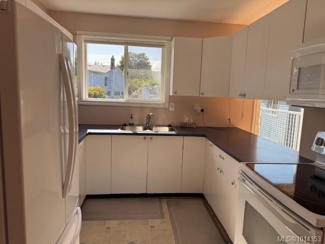 7370 Thunderbird Way, Port Hardy, BC