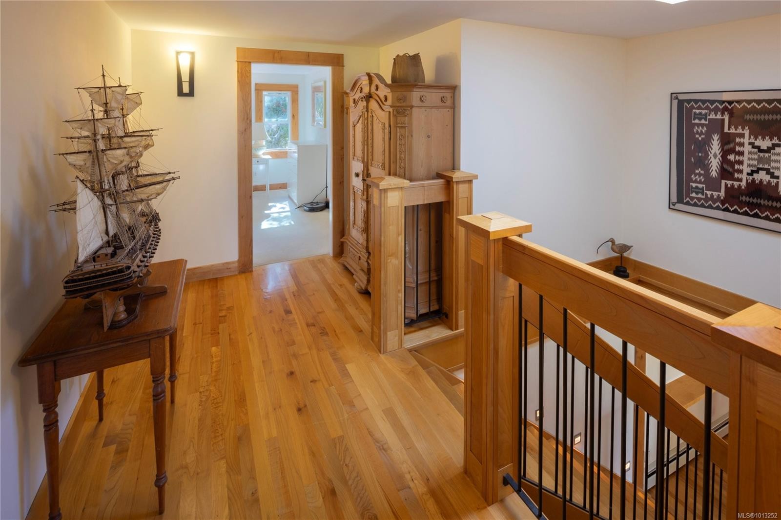 2710 Sea View Rd, Saanich, BC