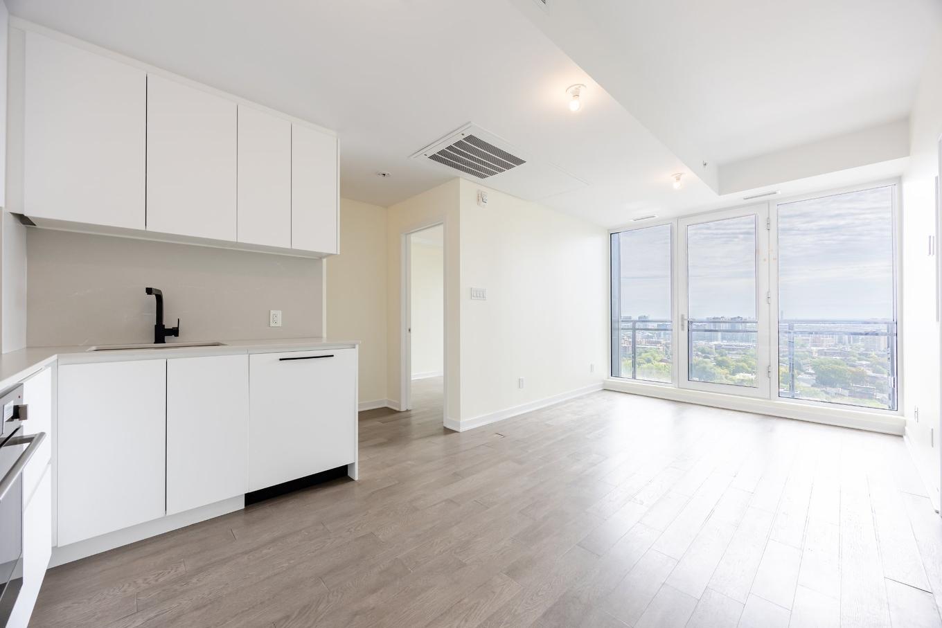 Salle à manger - 1506-1160 Rue Mackay, Montréal (Ville-Marie), QC - Indoor Photo Showing Kitchen