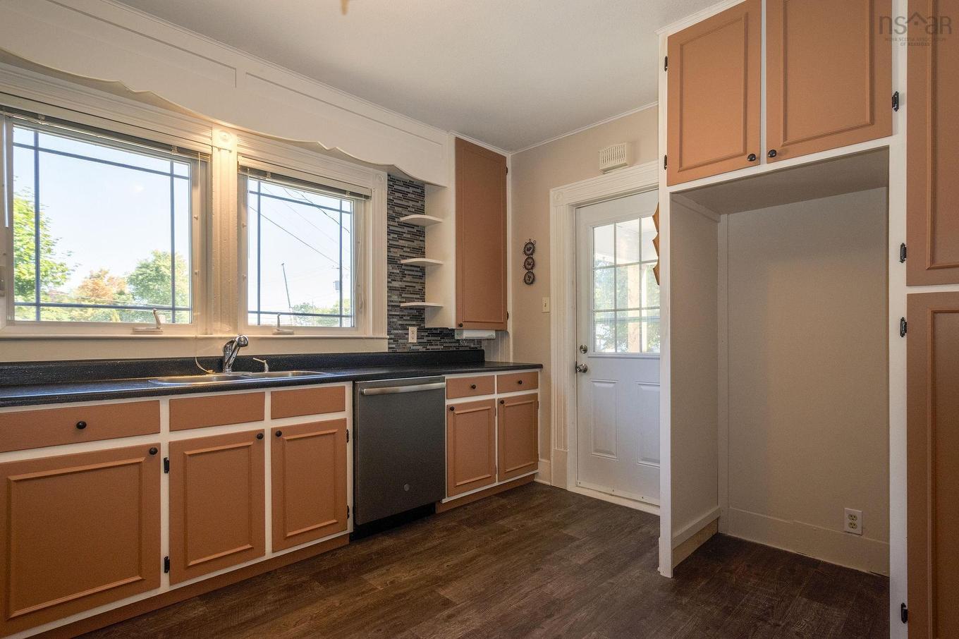 419 Main Street, Middleton, NS