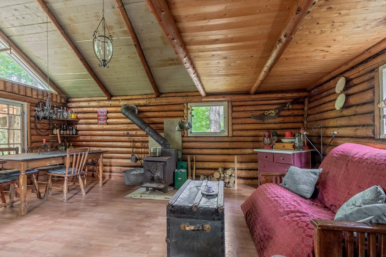 Salon - 3E Rang O., Deschambault-Grondines, QC