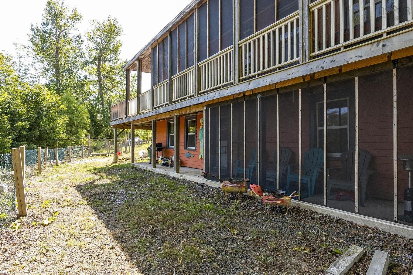 40 Pleasant Street, Bear River, NS