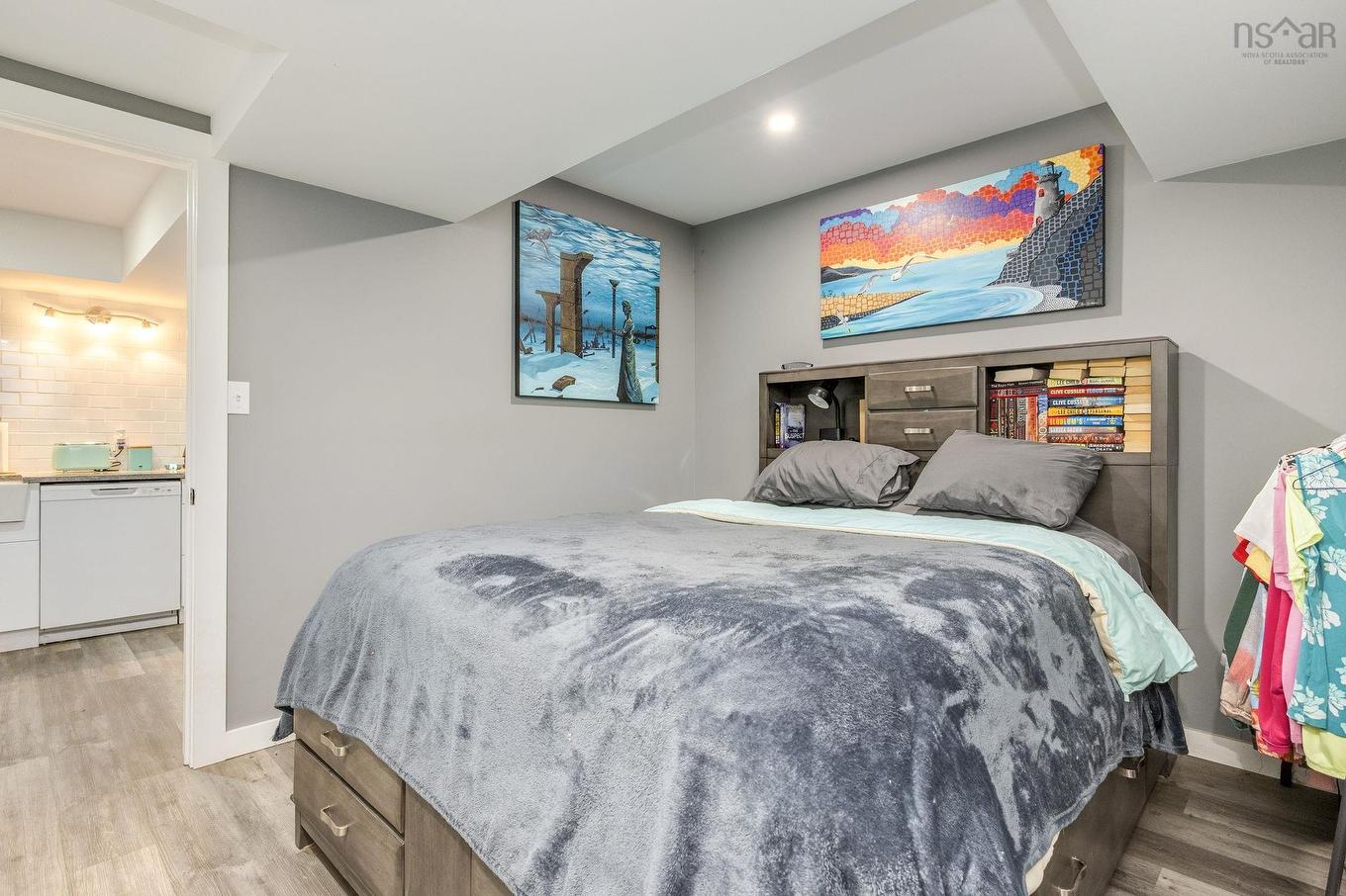 40 Pleasant Street, Bear River, NS