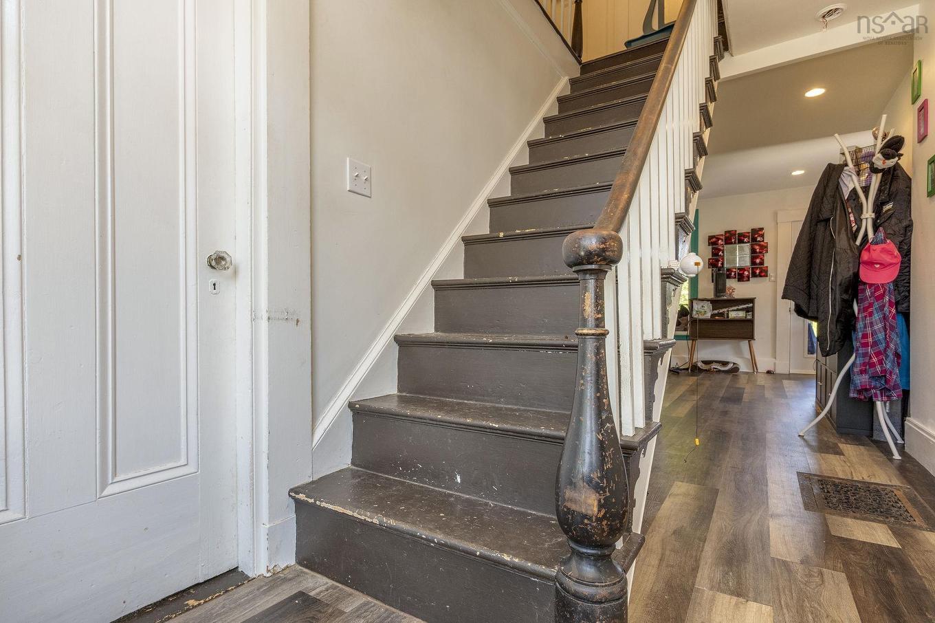 40 Pleasant Street, Bear River, NS