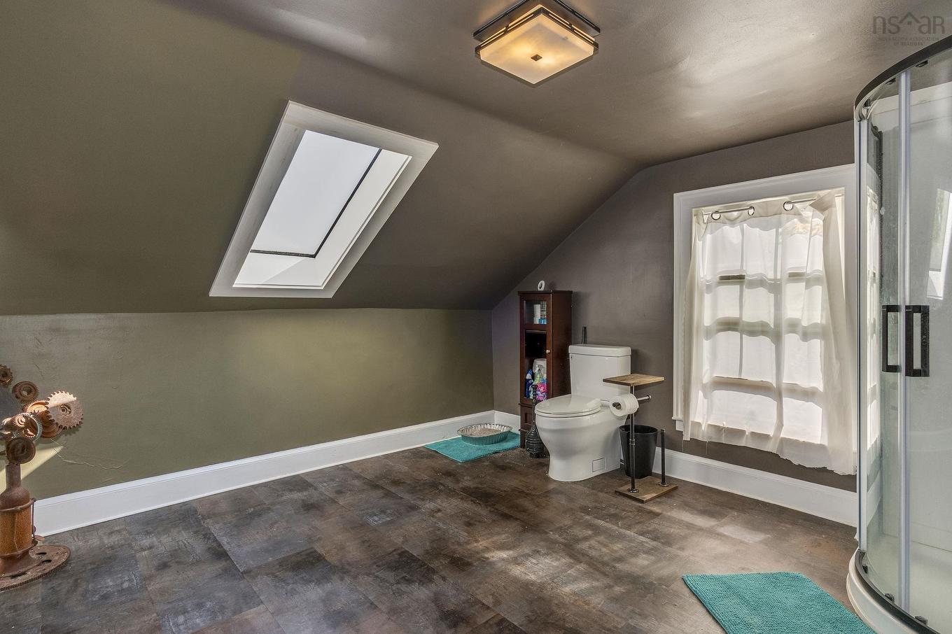 40 Pleasant Street, Bear River, NS