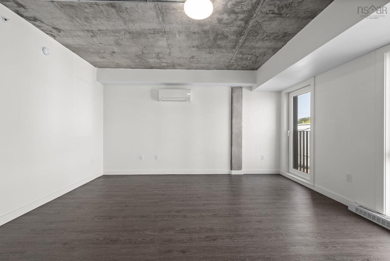 306 5684 West Street, Halifax, NS