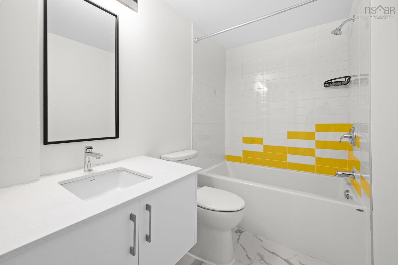 306 5684 West Street, Halifax, NS