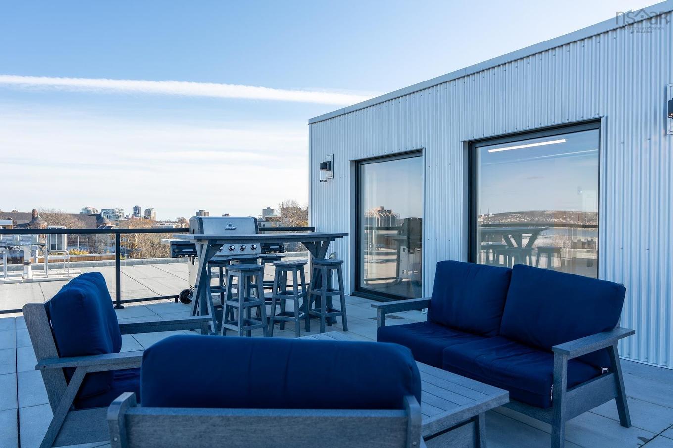 306 5684 West Street, Halifax, NS