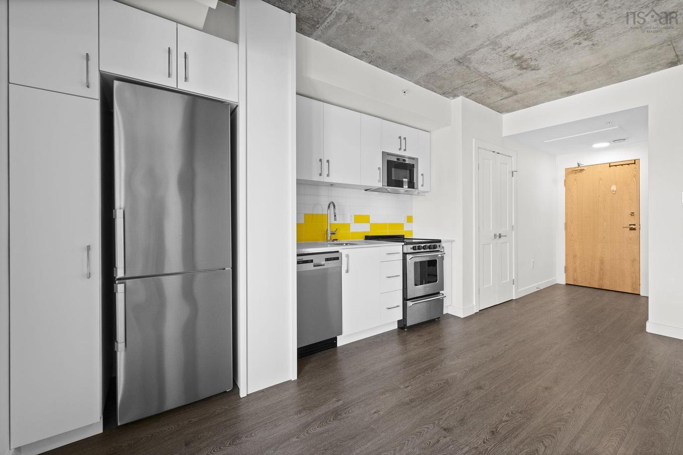 306 5684 West Street, Halifax, NS