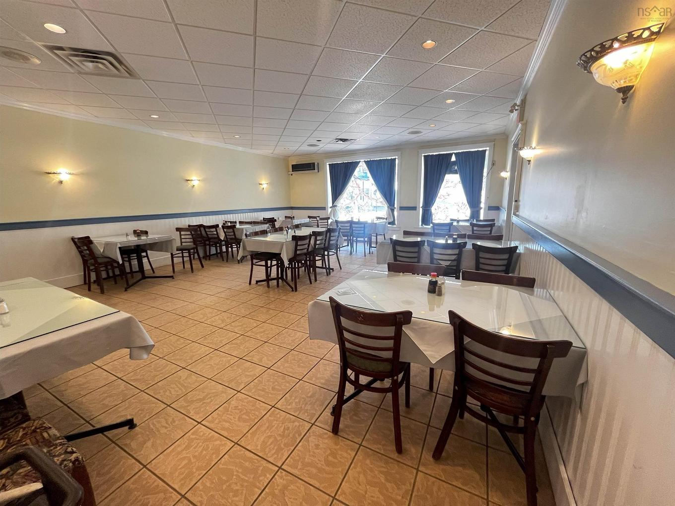 Ko'S Restaurant, Bridgewater, NS