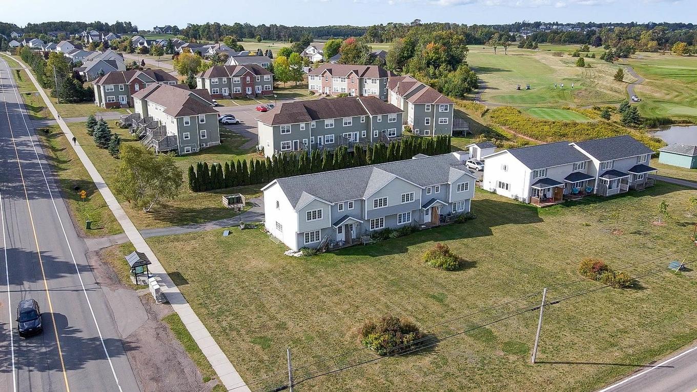 208 Stratford Road, Stratford, PE