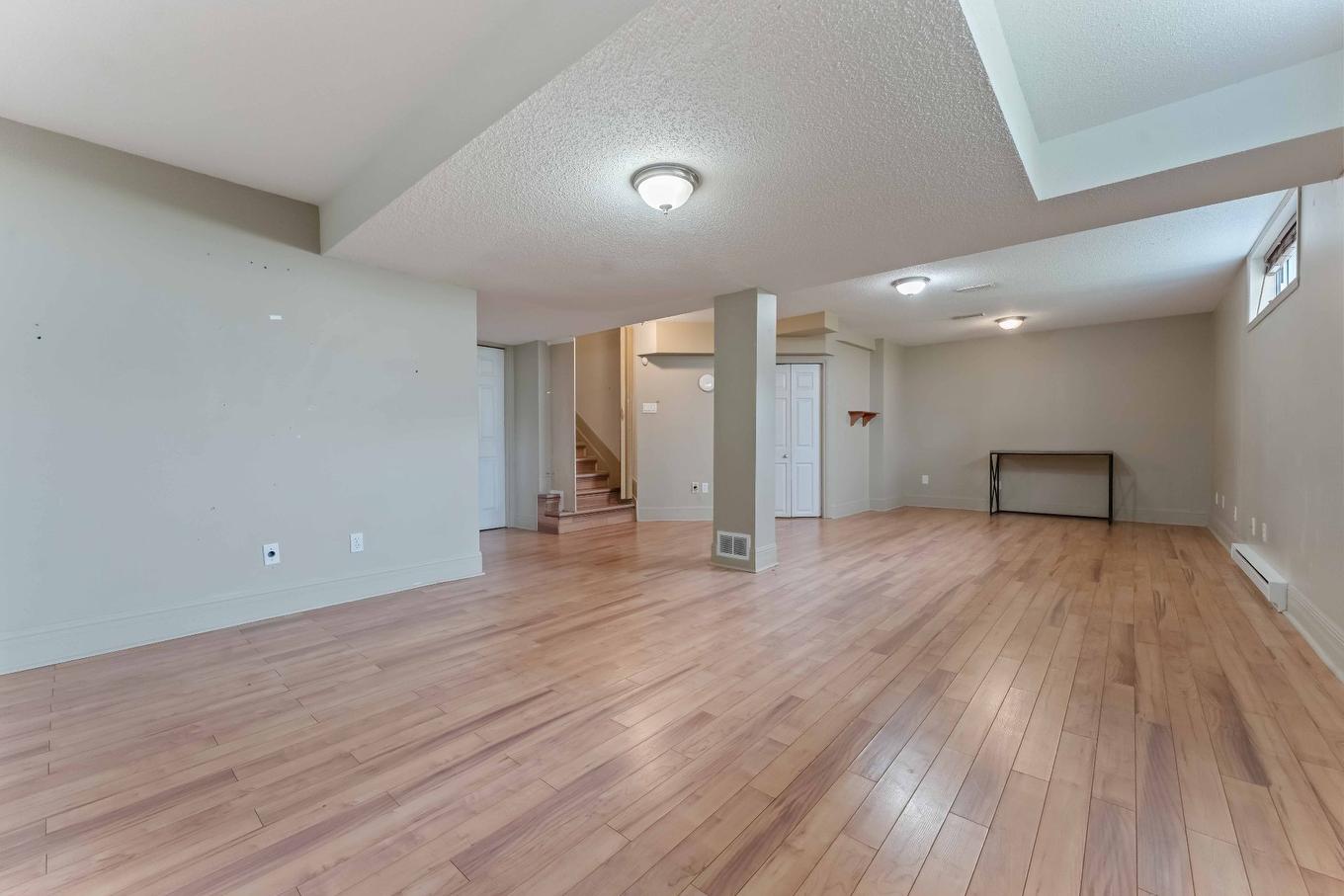 Salle familiale - 237 Av. Du Bois-Franc, Gatineau (Aylmer), QC - Indoor Photo Showing Other Room