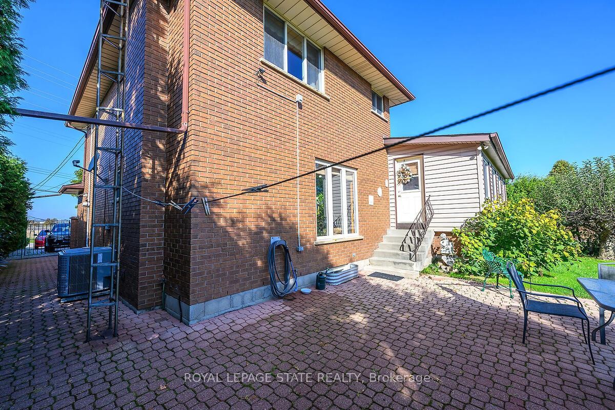 53 Glover Road, Hamilton, ON - Outdoor